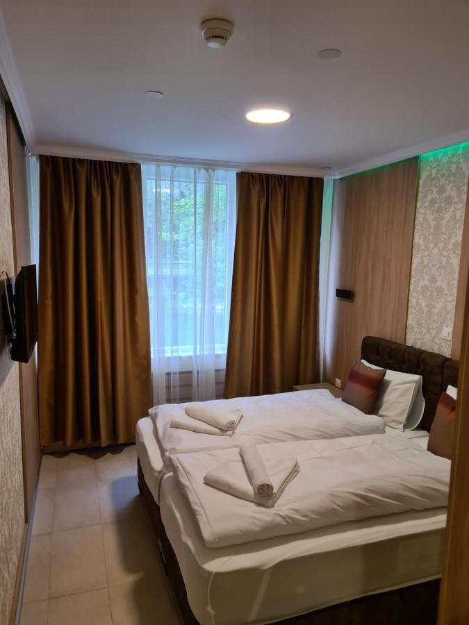 Helvetia Hotel Seewen  Ngoại thất bức ảnh